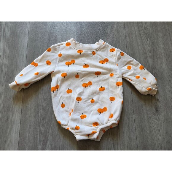Old Navy Baby Pumpkin Print Long Sleeve Fleece Onesie Size 6-12M - Picture 1 of 3